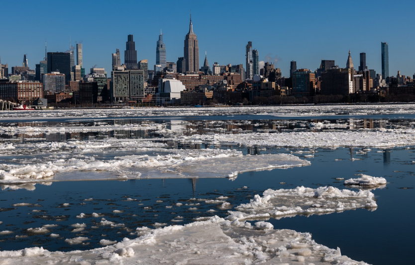 Найдовший холод за десятиліття у Нью-Йорку загинули 18 людей