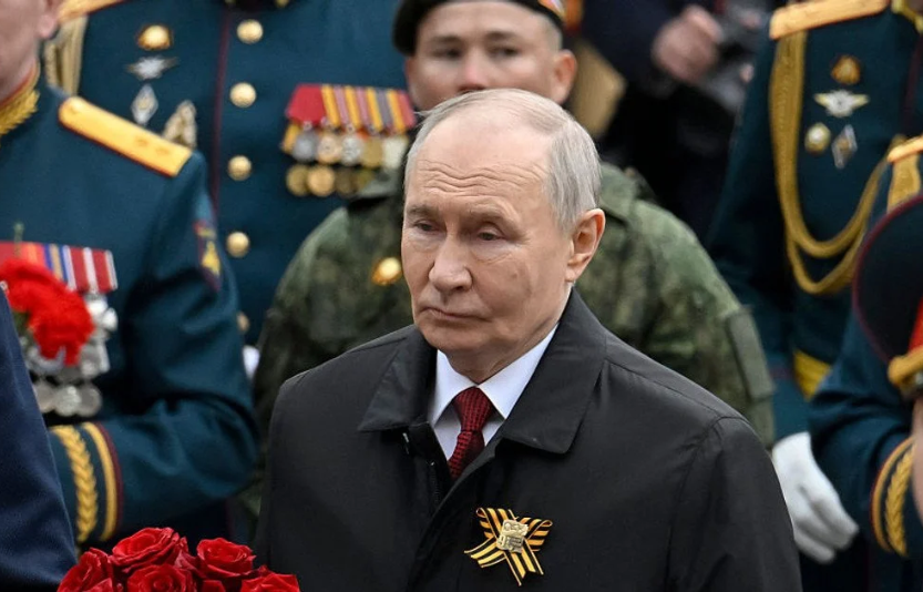 Москва шукає винних після скромного параду 9 травня